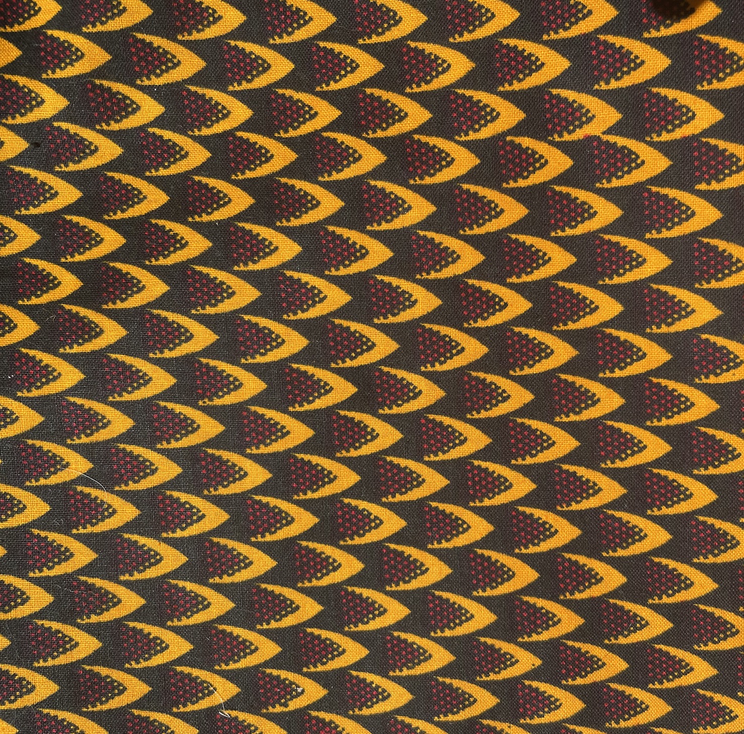 African Fish Scales, Black, Dark Orange, Wine